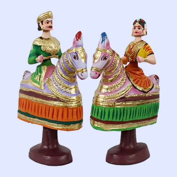 Thanjavur Kuthirai Bommai Raja Rani Set (11 Inch)