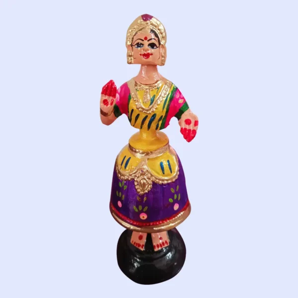 Thanjavur Dancing Doll Rani        (15 Inch)